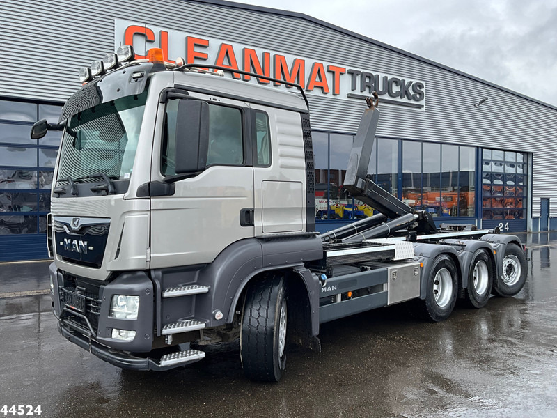 MAN TGS 35.500 8x4 Euro 6 VDL 25 Ton haakarmsysteem - Kancalı yükleyici kamyon: fotoğraf 1 MAN TGS 35.500 8x4 Euro 6 VDL 25 Ton haakarmsysteem - Kancalı yükleyici kamyon: fotoğraf 1