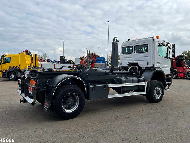 Mercedes-Benz AXOR 1929 4x4 VDL 14 Ton haakarmsysteem Just 208.008 km! - Kancalı yükleyici kamyon: fotoğraf 4 Mercedes-Benz AXOR 1929 4x4 VDL 14 Ton haakarmsysteem Just 208.008 km! - Kancalı yükleyici kamyon: fotoğraf 4