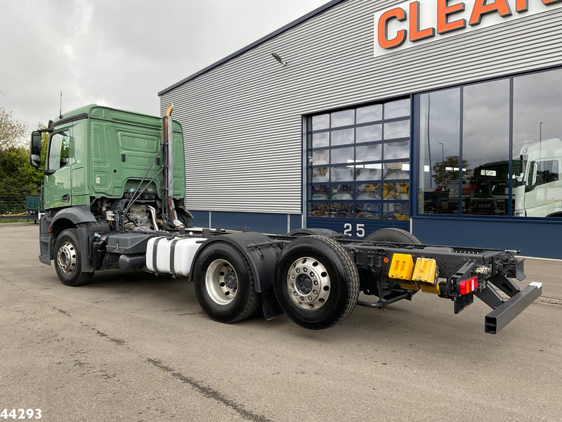 Mercedes-Benz Antos 2545 Euro 6 Chassis Cabine - Şasi kamyon: fotoğraf 2 Mercedes-Benz Antos 2545 Euro 6 Chassis Cabine - Şasi kamyon: fotoğraf 2
