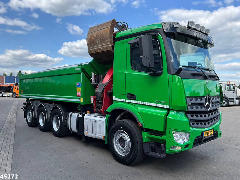 Mercedes-Benz Arocs 3743 8x4 Euro 6 HMF 19 Tonmeter Elektrisch/Hydraulisch aangedreven Z-kraan - Damperli kamyon, Vinçli kamyon: fotoğraf 4 Mercedes-Benz Arocs 3743 8x4 Euro 6 HMF 19 Tonmeter Elektrisch/Hydraulisch aangedreven Z-kraan - Damperli kamyon, Vinçli kamyon: fotoğraf 4