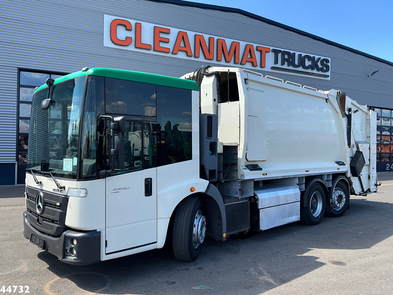 Mercedes-Benz Econic 2630 Euro 6 CNG Norba MF 300 18m³ 2 compartimenten just 137.620 km! - Çöp kamyonu: fotoğraf 2 Mercedes-Benz Econic 2630 Euro 6 CNG Norba MF 300 18m³ 2 compartimenten just 137.620 km! - Çöp kamyonu: fotoğraf 2