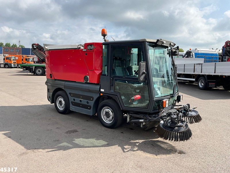 Schmidt Compact 200 - Yol süpürme aracı: fotoğraf 5 Schmidt Compact 200 - Yol süpürme aracı: fotoğraf 5