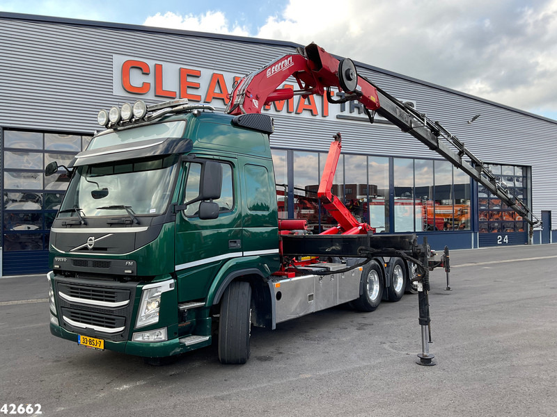 Volvo FM 460 8x4 TRIDEM Euro 6 32 Tonmeter laadkraan - Kancalı yükleyici kamyon, Vinçli kamyon: fotoğraf 1 Volvo FM 460 8x4 TRIDEM Euro 6 32 Tonmeter laadkraan - Kancalı yükleyici kamyon, Vinçli kamyon: fotoğraf 1