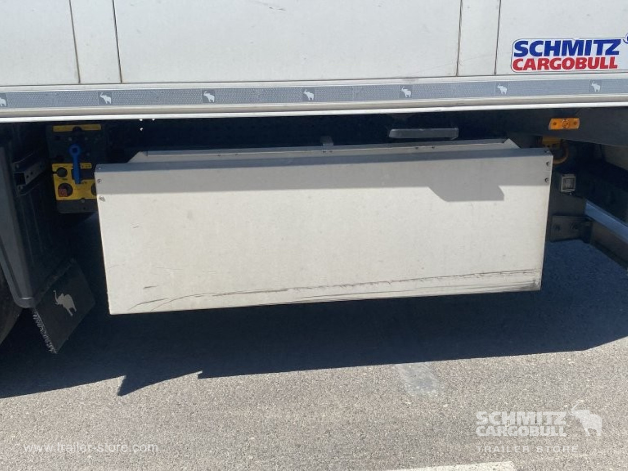 SCHMITZ Semiremolque Frigo Standard - Izotermik dorse: fotoğraf 3 SCHMITZ Semiremolque Frigo Standard - Izotermik dorse: fotoğraf 3