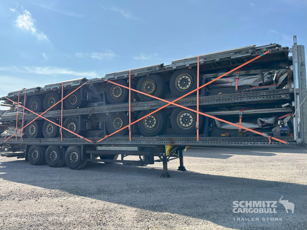 SCHMITZ Curtainsider Standard - Tenteli dorse: fotoğraf 4 SCHMITZ Curtainsider Standard - Tenteli dorse: fotoğraf 4