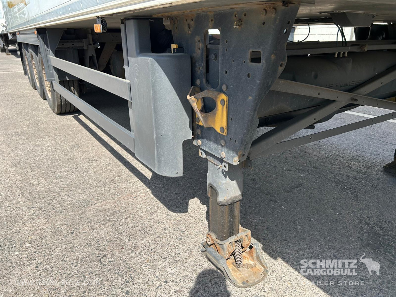 SCHMITZ Reefer Standard - Izotermik dorse: fotoğraf 2 SCHMITZ Reefer Standard - Izotermik dorse: fotoğraf 2