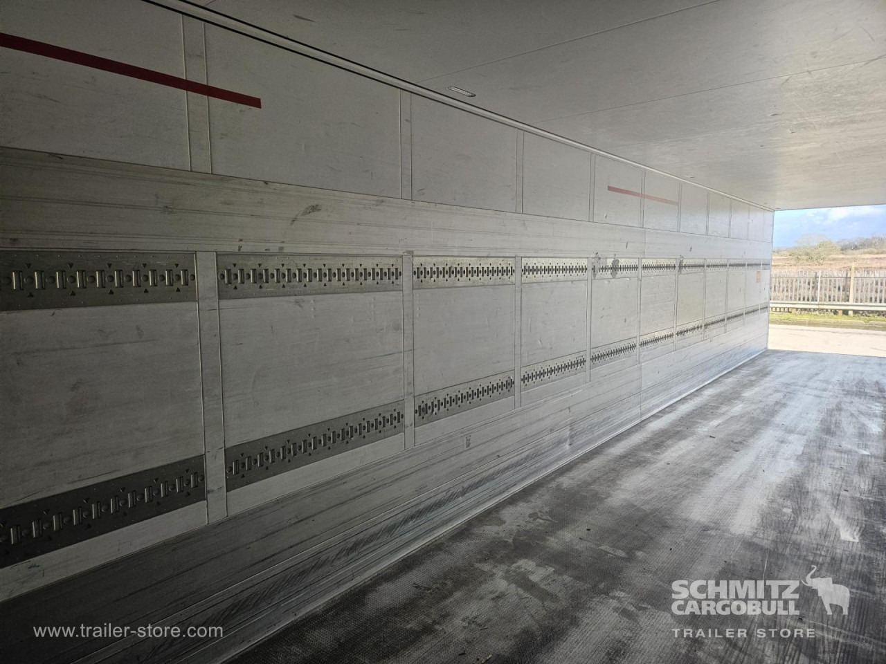 SCHMITZ Reefer Standard - Izotermik dorse: fotoğraf 3 SCHMITZ Reefer Standard - Izotermik dorse: fotoğraf 3