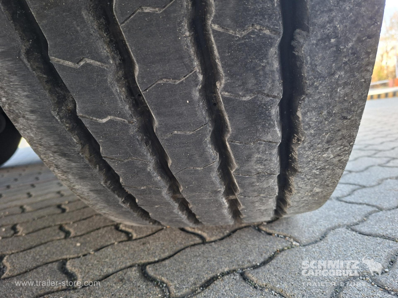 SCHMITZ Reefer Multitemp - Izotermik dorse: fotoğraf 2 SCHMITZ Reefer Multitemp - Izotermik dorse: fotoğraf 2