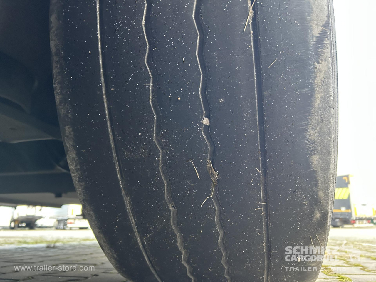 SCHMITZ Curtainsider Mega - Tenteli dorse: fotoğraf 5 SCHMITZ Curtainsider Mega - Tenteli dorse: fotoğraf 5