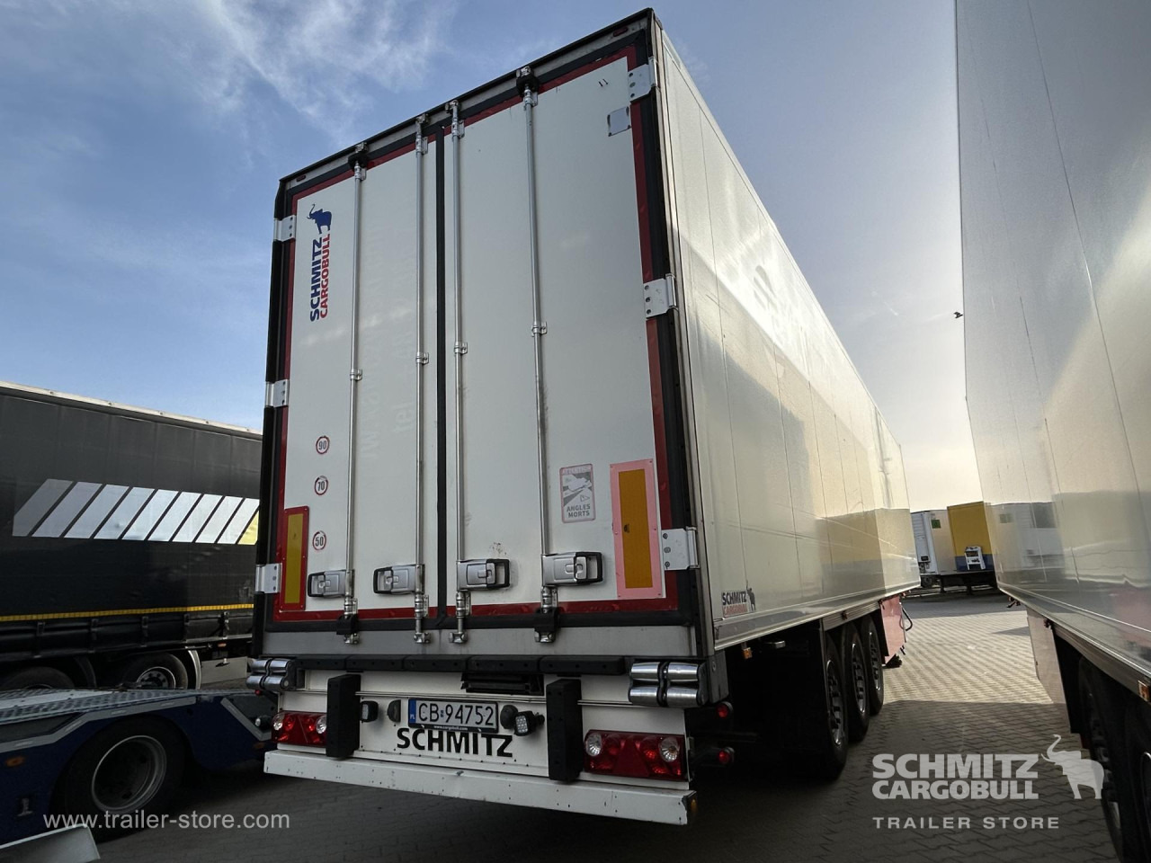 SCHMITZ Reefer Standard - Izotermik dorse: fotoğraf 5 SCHMITZ Reefer Standard - Izotermik dorse: fotoğraf 5