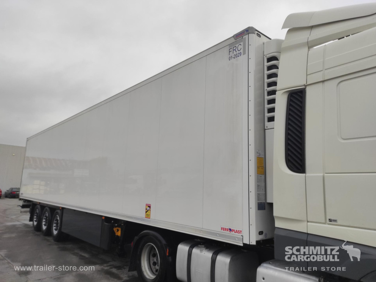 SCHMITZ Напівпричіп Стандартний - Izotermik dorse: fotoğraf 1 SCHMITZ Напівпричіп Стандартний - Izotermik dorse: fotoğraf 1