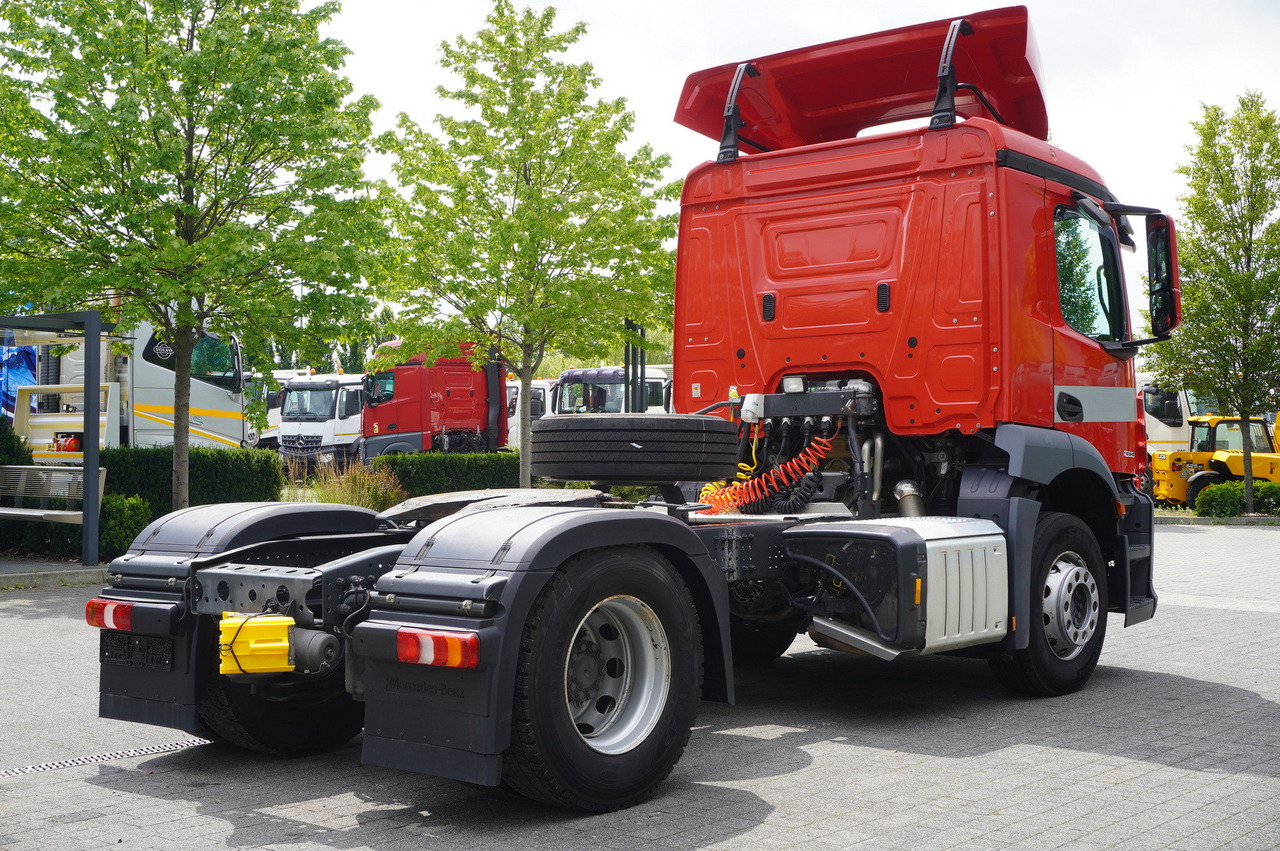 MERCEDES-BENZ Actros 1833 tractor unit / 260 tho. km - Çekici: fotoğraf 4 MERCEDES-BENZ Actros 1833 tractor unit / 260 tho. km - Çekici: fotoğraf 4