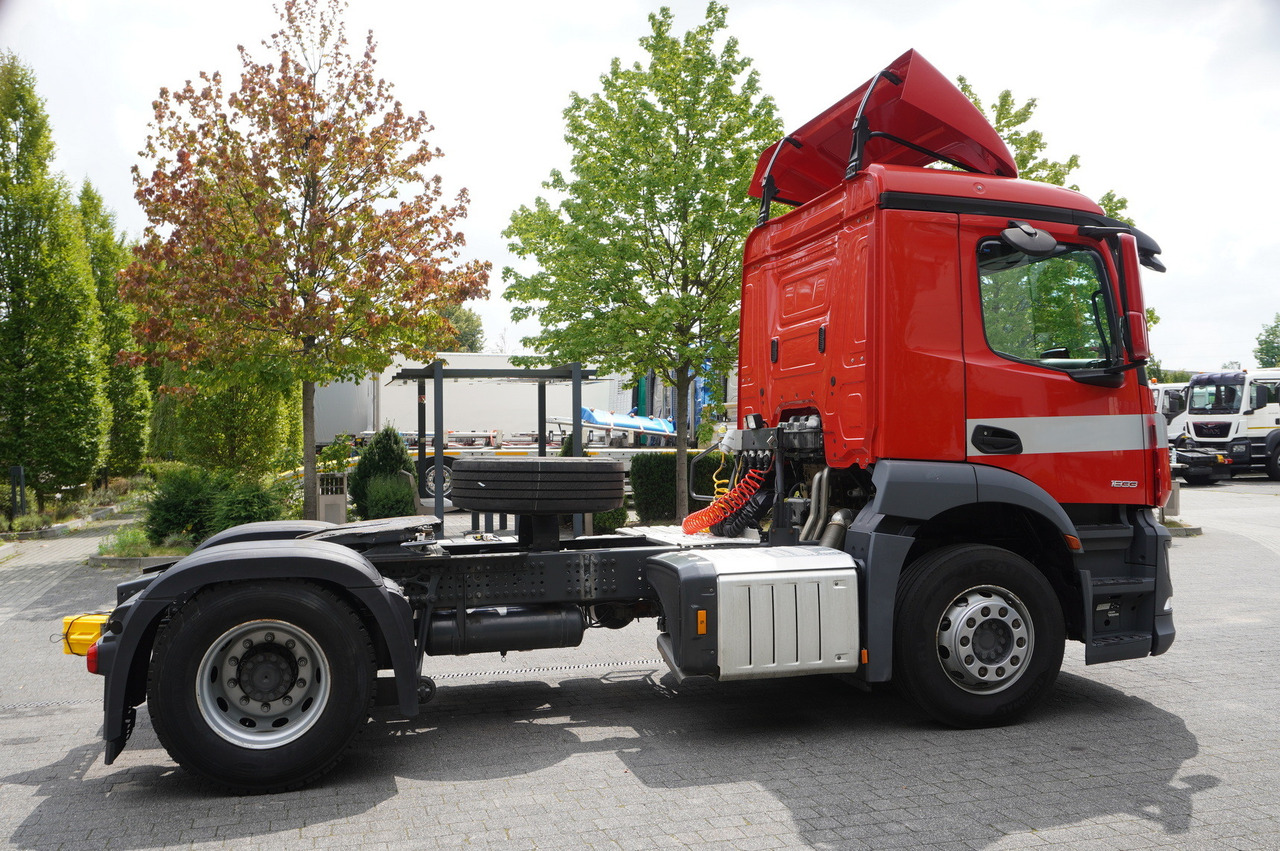 MERCEDES-BENZ Actros 1833 tractor unit / 260 tho. km - Çekici: fotoğraf 5 MERCEDES-BENZ Actros 1833 tractor unit / 260 tho. km - Çekici: fotoğraf 5