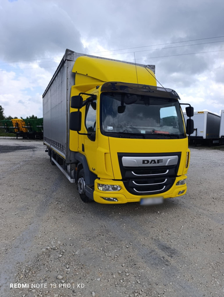 DAF LF 260 / Curtainsider 18 EPAL / sleeper cab - Tenteli kamyon: fotoğraf 2 DAF LF 260 / Curtainsider 18 EPAL / sleeper cab - Tenteli kamyon: fotoğraf 2