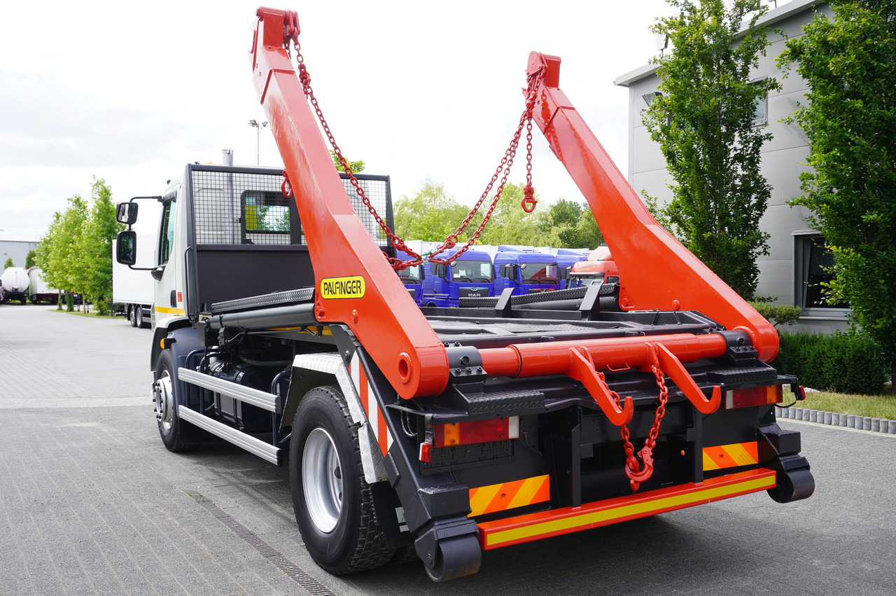 DAF LF 55.220 Skip loader GUIMA PALFINGER M14T - Hidrolift kamyon: fotoğraf 4 DAF LF 55.220 Skip loader GUIMA PALFINGER M14T - Hidrolift kamyon: fotoğraf 4