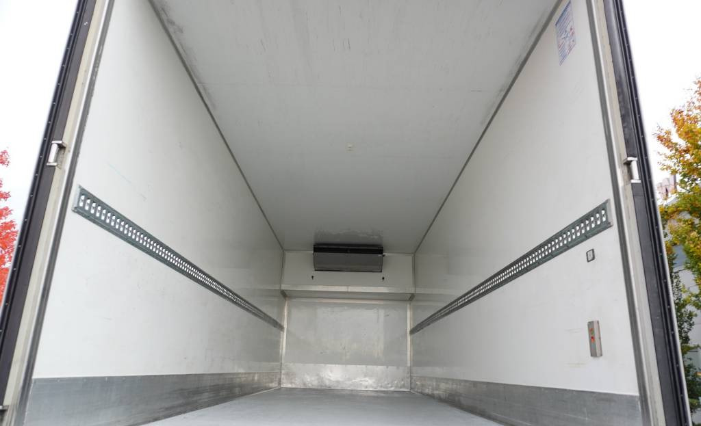 Refrijeratör kamyon DAF XF 450 6×2 E6 / Refrigerator Lacapitaine / ATP/FRC to 2027 / 18 pallets: fotoğraf 11