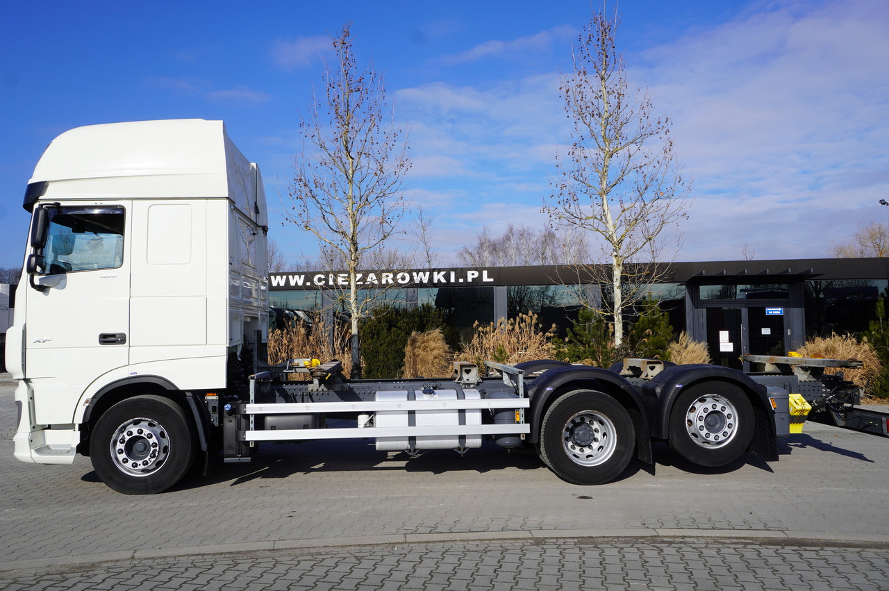DAF XF 480 SSC / 6x2 / BDF / standard / 380 tho.km - Konteynır taşıyıcı/ Yedek karoser kamyon: fotoğraf 4 DAF XF 480 SSC / 6x2 / BDF / standard / 380 tho.km - Konteynır taşıyıcı/ Yedek karoser kamyon: fotoğraf 4
