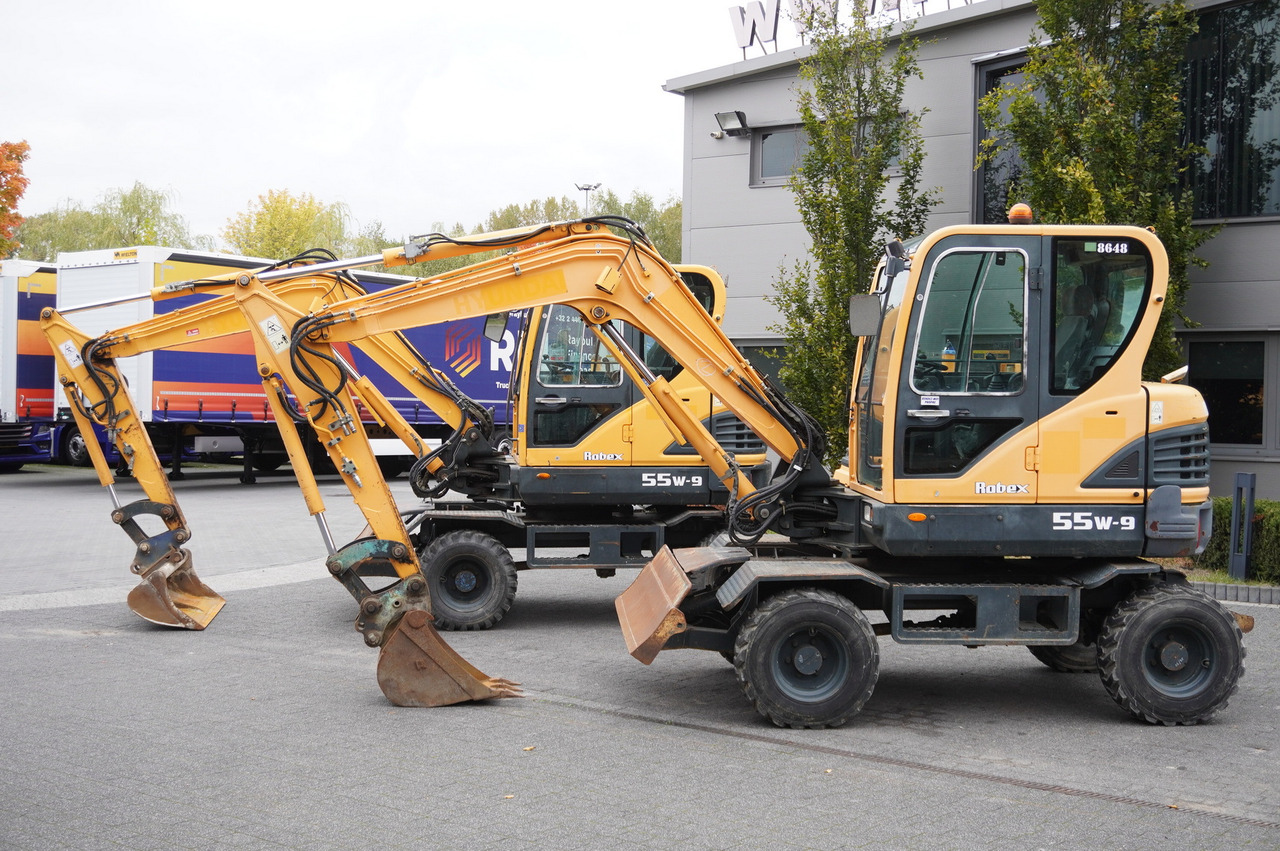 Hyundai Robex 55W-9 Wheeled Excavator 5.5t / 2pcs - Mini ekskavatör: fotoğraf 2 Hyundai Robex 55W-9 Wheeled Excavator 5.5t / 2pcs - Mini ekskavatör: fotoğraf 2
