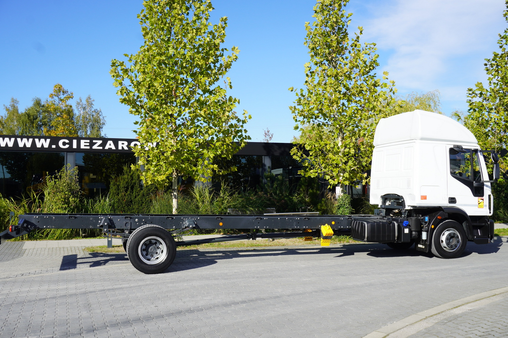 IVECO Eurocargo 140e19 4×2 E6 Glob / ADR / frame 8,1m - Şasi kamyon: fotoğraf 3 IVECO Eurocargo 140e19 4×2 E6 Glob / ADR / frame 8,1m - Şasi kamyon: fotoğraf 3