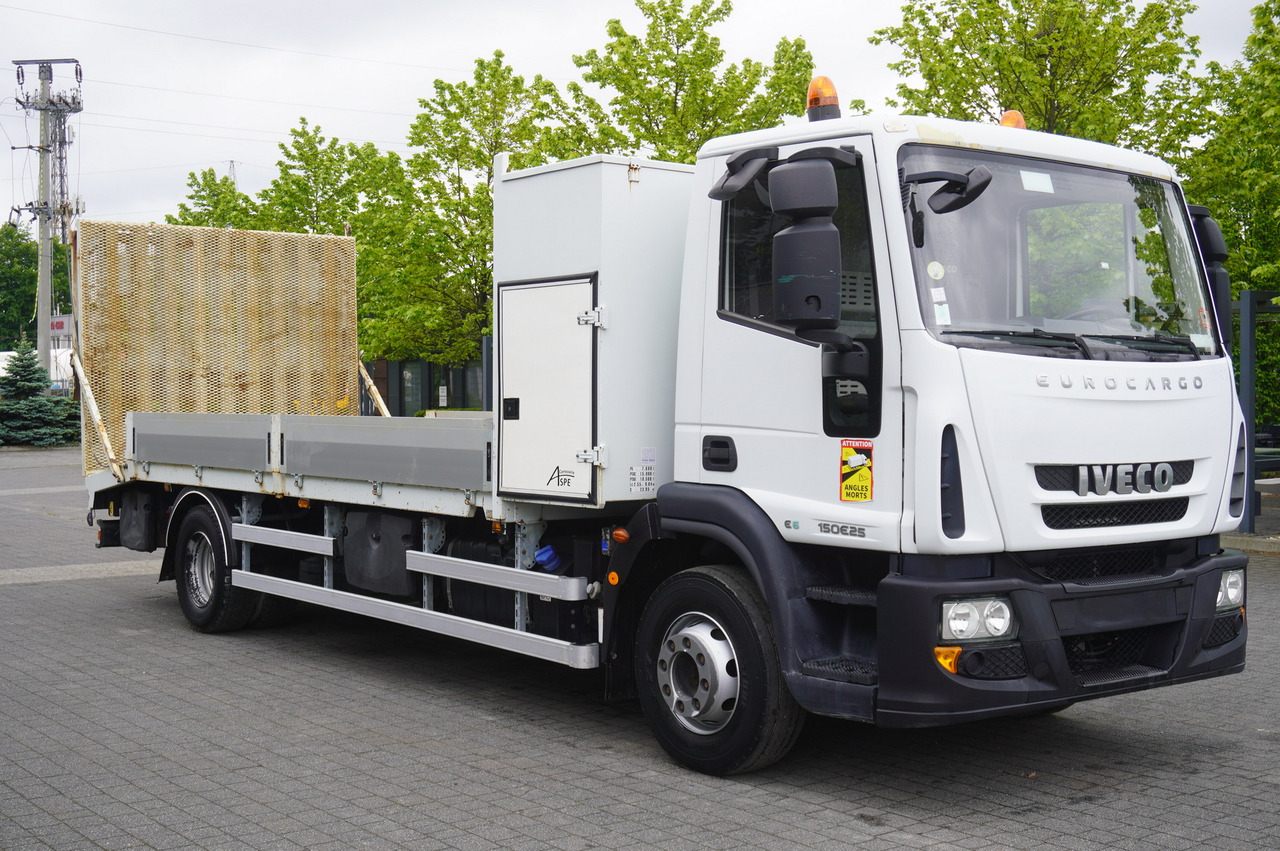 IVECO Eurocargo 150 E25 / 90 tho. km !!! / Tow truck - Sal/ Açık kasa kamyon: fotoğraf 3 IVECO Eurocargo 150 E25 / 90 tho. km !!! / Tow truck - Sal/ Açık kasa kamyon: fotoğraf 3