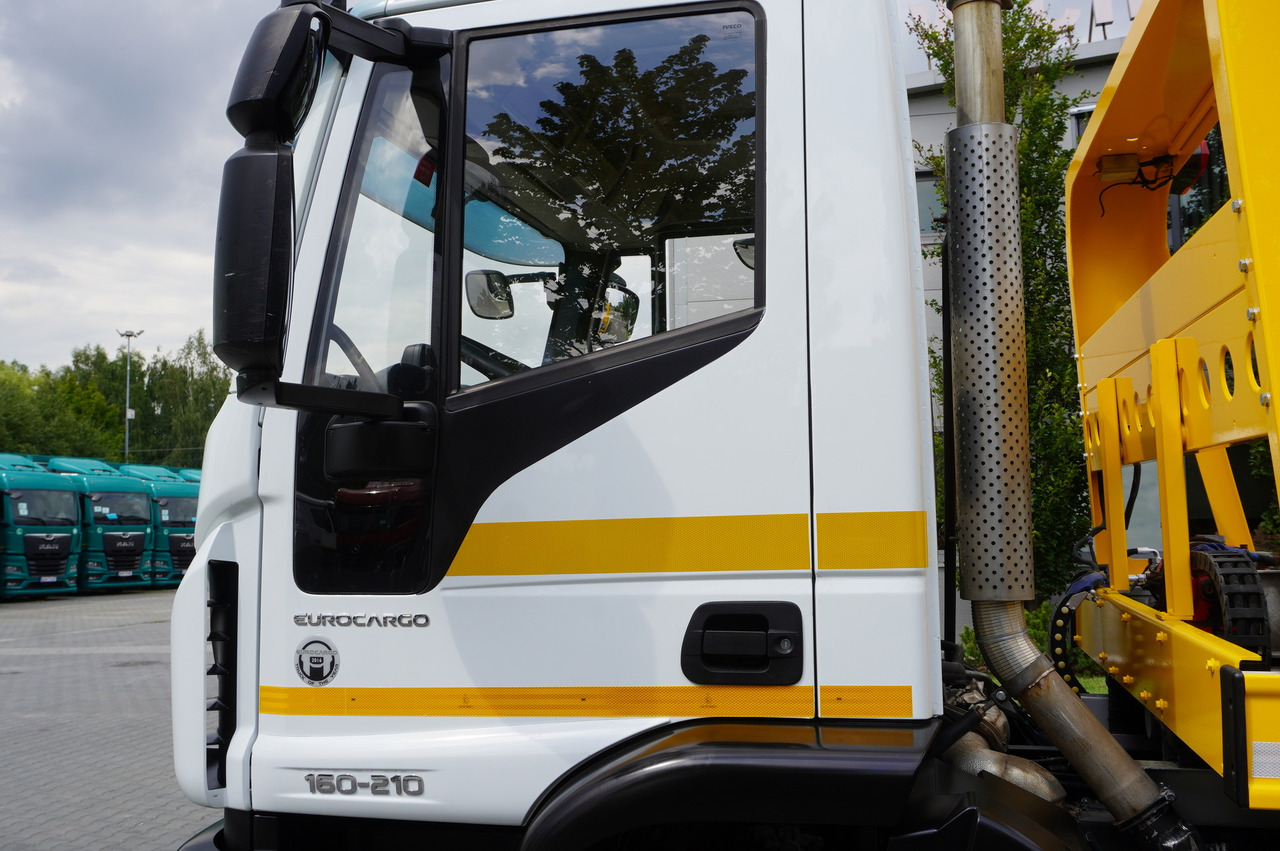 Çekici kamyonu IVECO Eurocargo 160-210 / 75,000 km! / OMARS lowered tow truck platform / Fork: fotoğraf 22