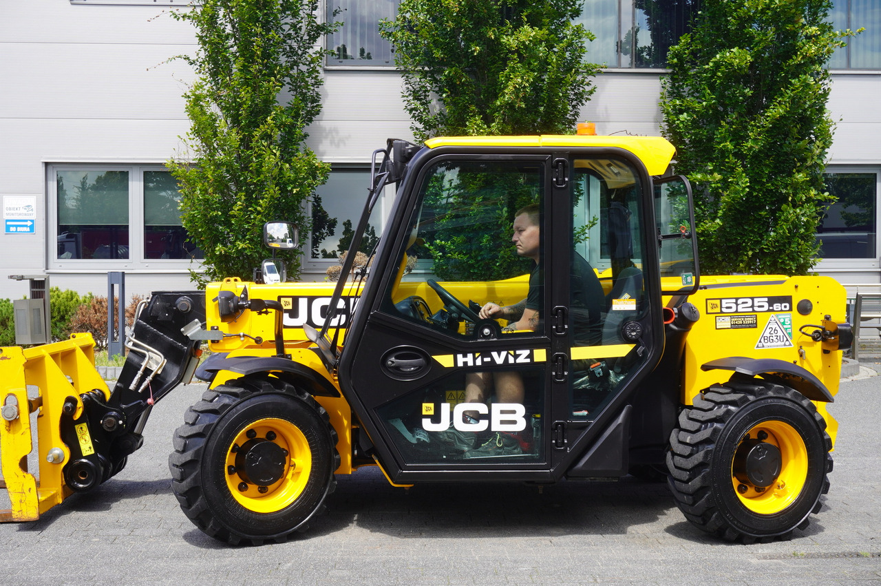 Teleskopik yükleyici JCB 525-60T5 / 2022 / 860 MTH! / 2.5 T / Reach 6 m / joystick: fotoğraf 12