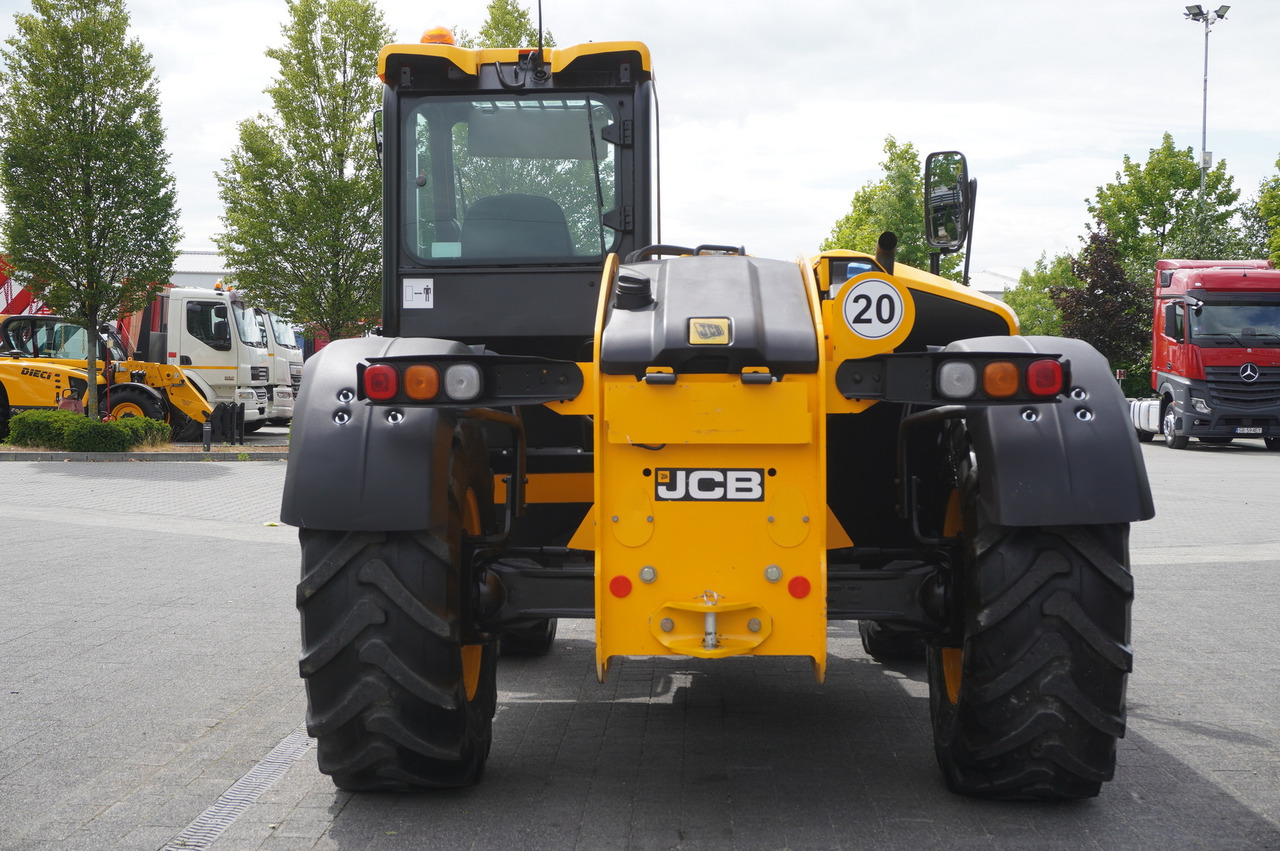 JCB 526-56 AGRI Plus / 5.6 m telescopic loader / joystick - Teleskopik tekerlekli yükleyici: fotoğraf 4 JCB 526-56 AGRI Plus / 5.6 m telescopic loader / joystick - Teleskopik tekerlekli yükleyici: fotoğraf 4