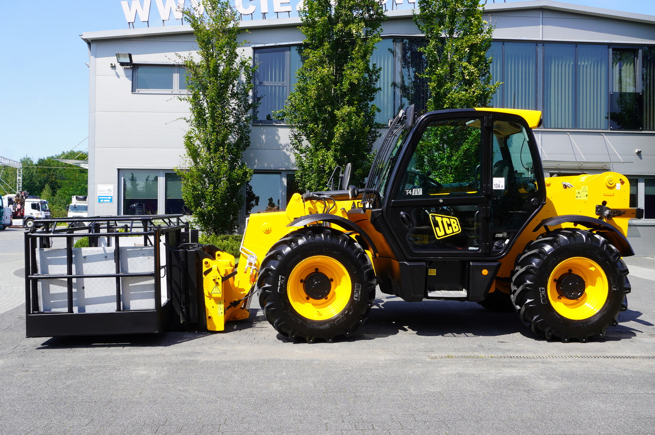 JCB 535-95 / 3.5 T / range 9.5 m / joystick - Teleskopik yükleyici: fotoğraf 2 JCB 535-95 / 3.5 T / range 9.5 m / joystick - Teleskopik yükleyici: fotoğraf 2