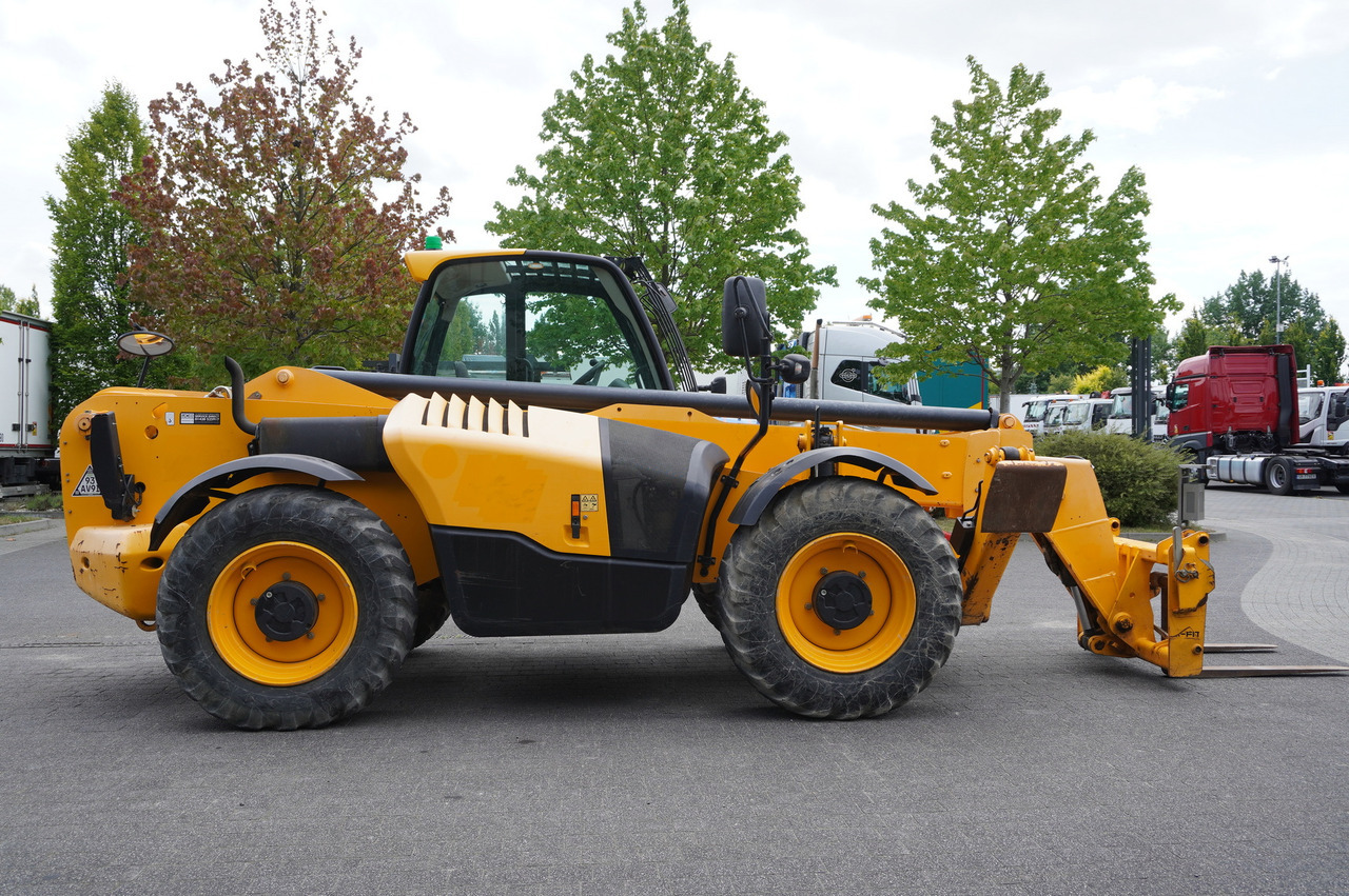 JCB 540-140 telescopic loader / 14 m range / 1800 MTH - Teleskopik tekerlekli yükleyici: fotoğraf 4 JCB 540-140 telescopic loader / 14 m range / 1800 MTH - Teleskopik tekerlekli yükleyici: fotoğraf 4