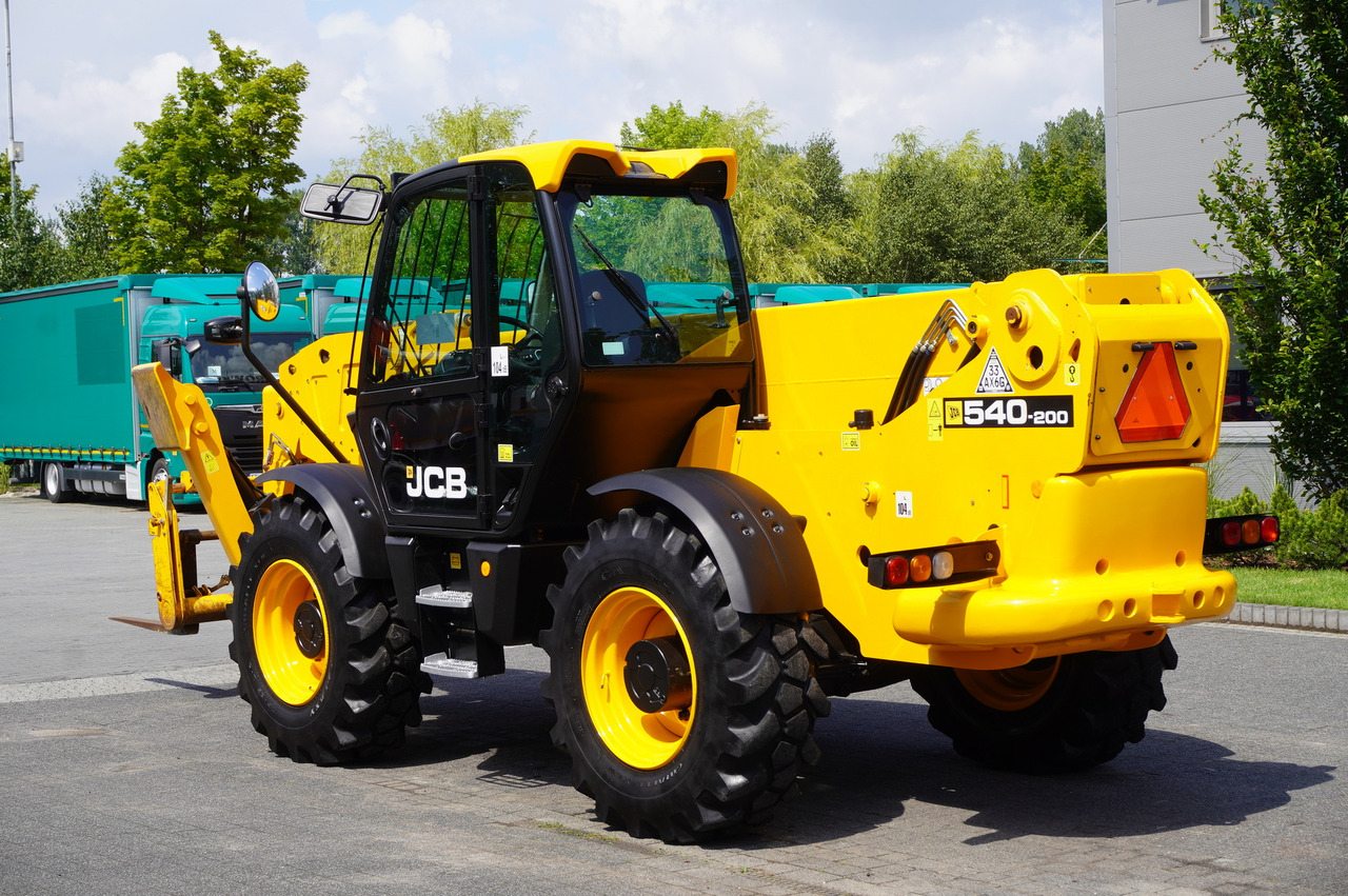 JCB 540-200 Telescopic Loader / 20 m reach / joystick - Teleskopik yükleyici: fotoğraf 4 JCB 540-200 Telescopic Loader / 20 m reach / joystick - Teleskopik yükleyici: fotoğraf 4