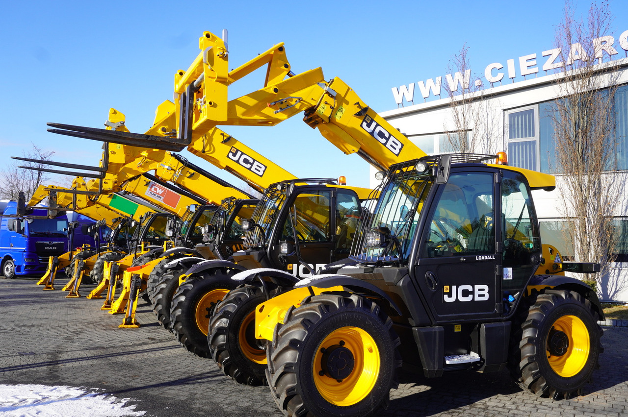 JCB 540-200 Telescopic Loader / 20m / joystick - Teleskopik tekerlekli yükleyici: fotoğraf 4 JCB 540-200 Telescopic Loader / 20m / joystick - Teleskopik tekerlekli yükleyici: fotoğraf 4