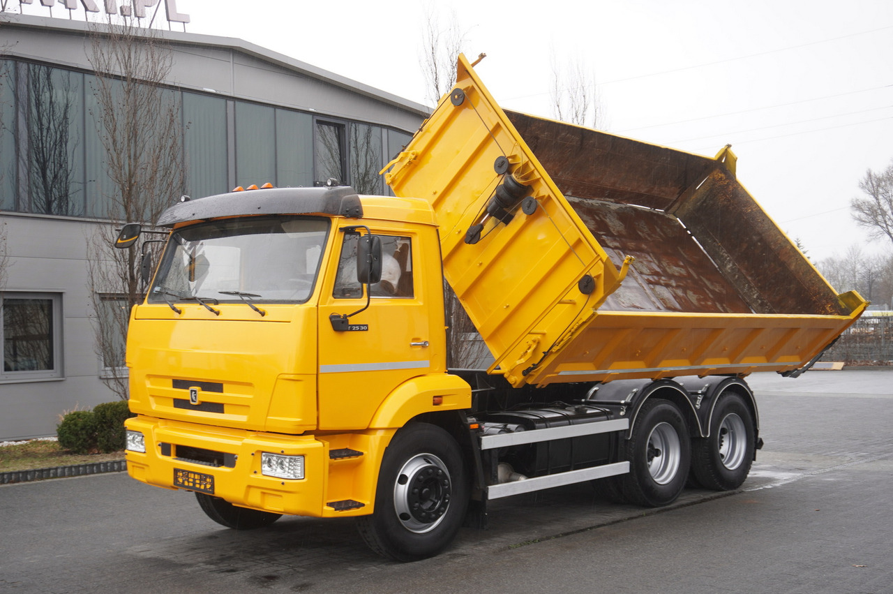 KAMAZ T2530 E5 6×4 / 3-sided tipper - Damperli kamyon, Vinçli kamyon: fotoğraf 2 KAMAZ T2530 E5 6×4 / 3-sided tipper - Damperli kamyon, Vinçli kamyon: fotoğraf 2