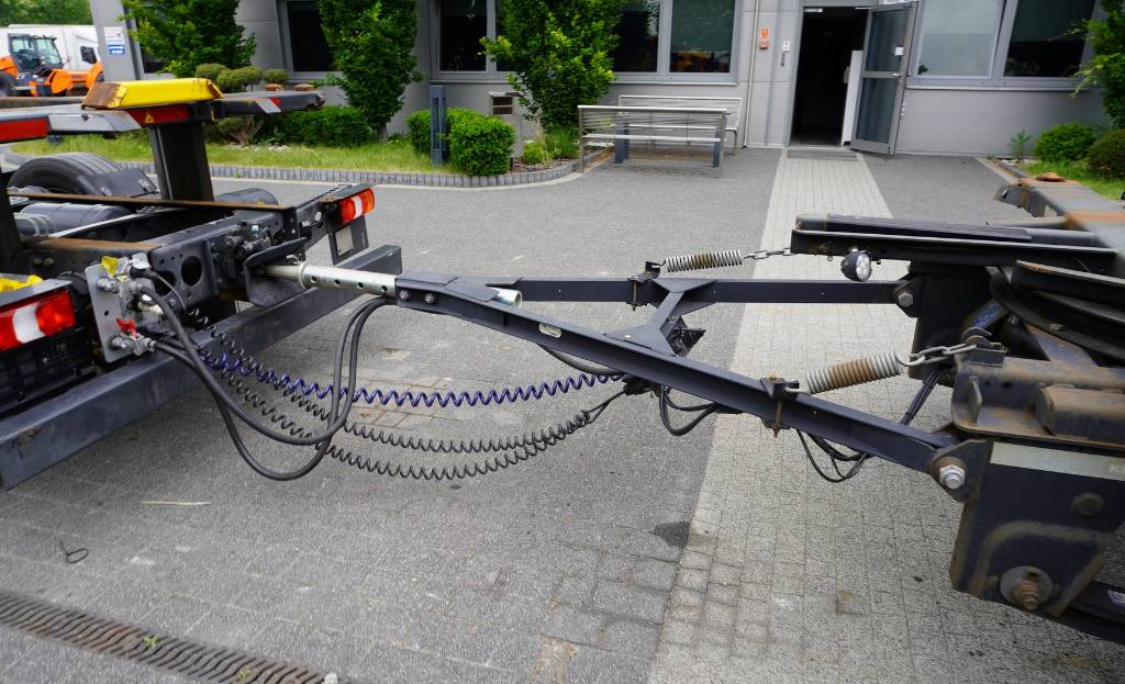 KOGEL BDF Low Deck Mega trailer - Konteynır taşıyıcı/ Yedek karoser römork: fotoğraf 4 KOGEL BDF Low Deck Mega trailer - Konteynır taşıyıcı/ Yedek karoser römork: fotoğraf 4