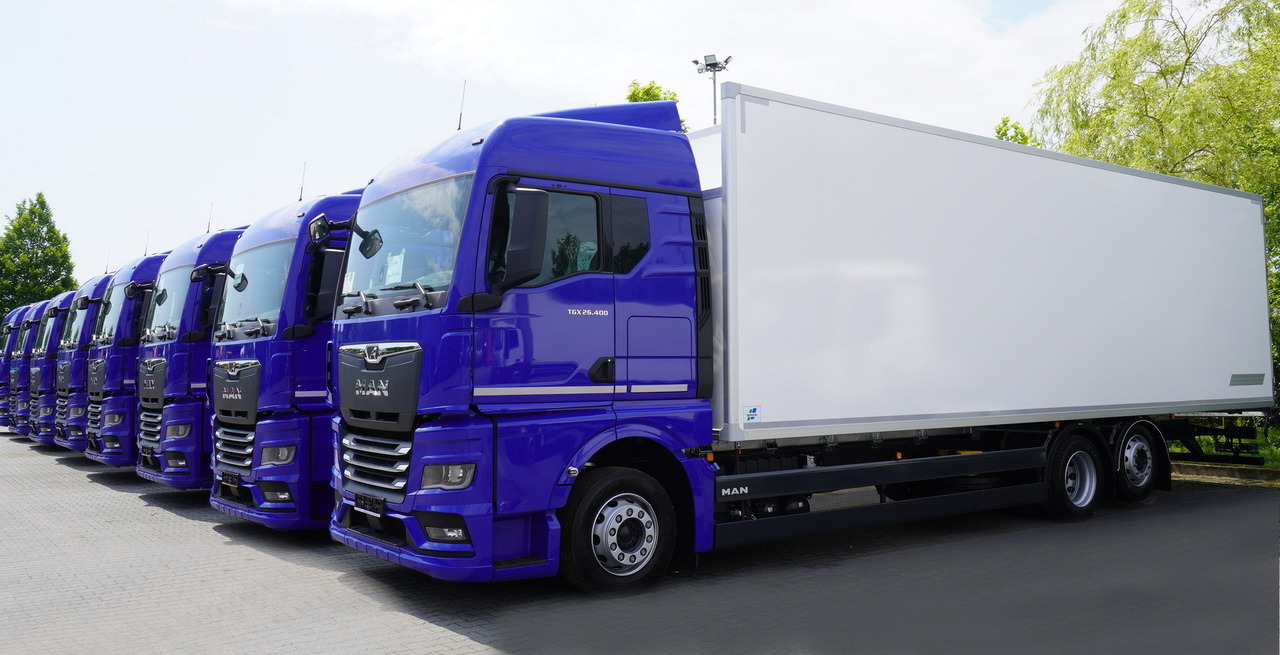 MAN New MAN TGX 26.400 / NEW IGLOOCAR refrigerator 20 pallets / 6×2 / 2024 / 2 units - Izotermik kamyon: fotoğraf 4 MAN New MAN TGX 26.400 / NEW IGLOOCAR refrigerator 20 pallets / 6×2 / 2024 / 2 units - Izotermik kamyon: fotoğraf 4