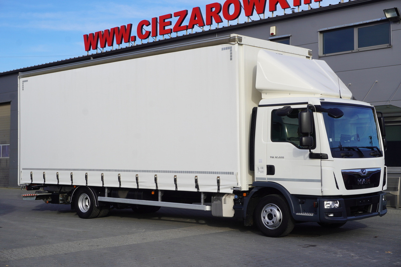 MAN TGL 12.220 / Curtainsider 19 EPAL / 140 tho. km - Tenteli kamyon: fotoğraf 2 MAN TGL 12.220 / Curtainsider 19 EPAL / 140 tho. km - Tenteli kamyon: fotoğraf 2