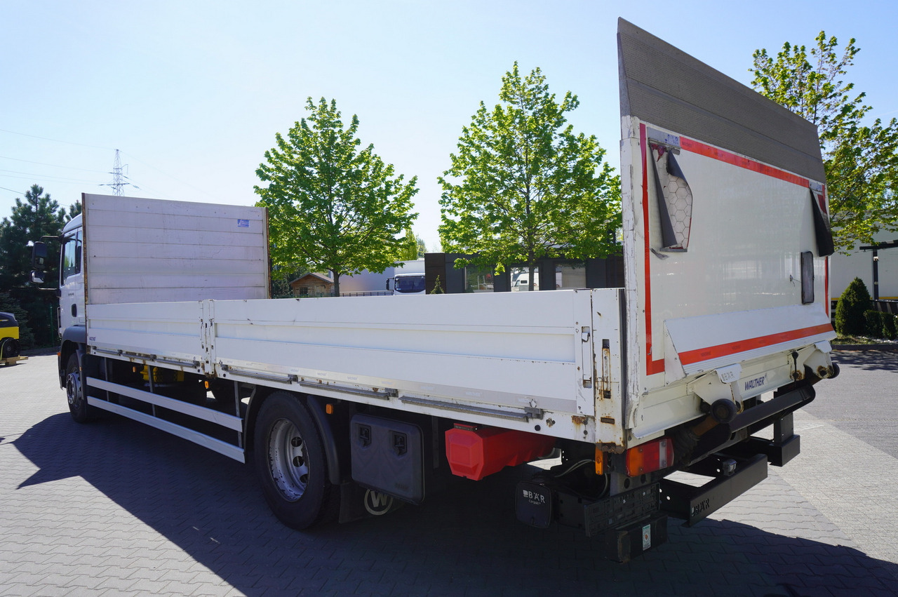 MAN TGM 18.340 / flatbed 18 EPAL / Sleeping cab - Sal/ Açık kasa kamyon: fotoğraf 5 MAN TGM 18.340 / flatbed 18 EPAL / Sleeping cab - Sal/ Açık kasa kamyon: fotoğraf 5