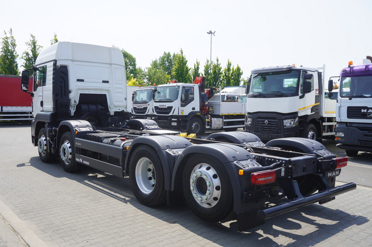 MAN TGS 35.420 8x2 / Chassis 6.4 m / 3 steered axles - Vinçli kamyon: fotoğraf 4 MAN TGS 35.420 8x2 / Chassis 6.4 m / 3 steered axles - Vinçli kamyon: fotoğraf 4