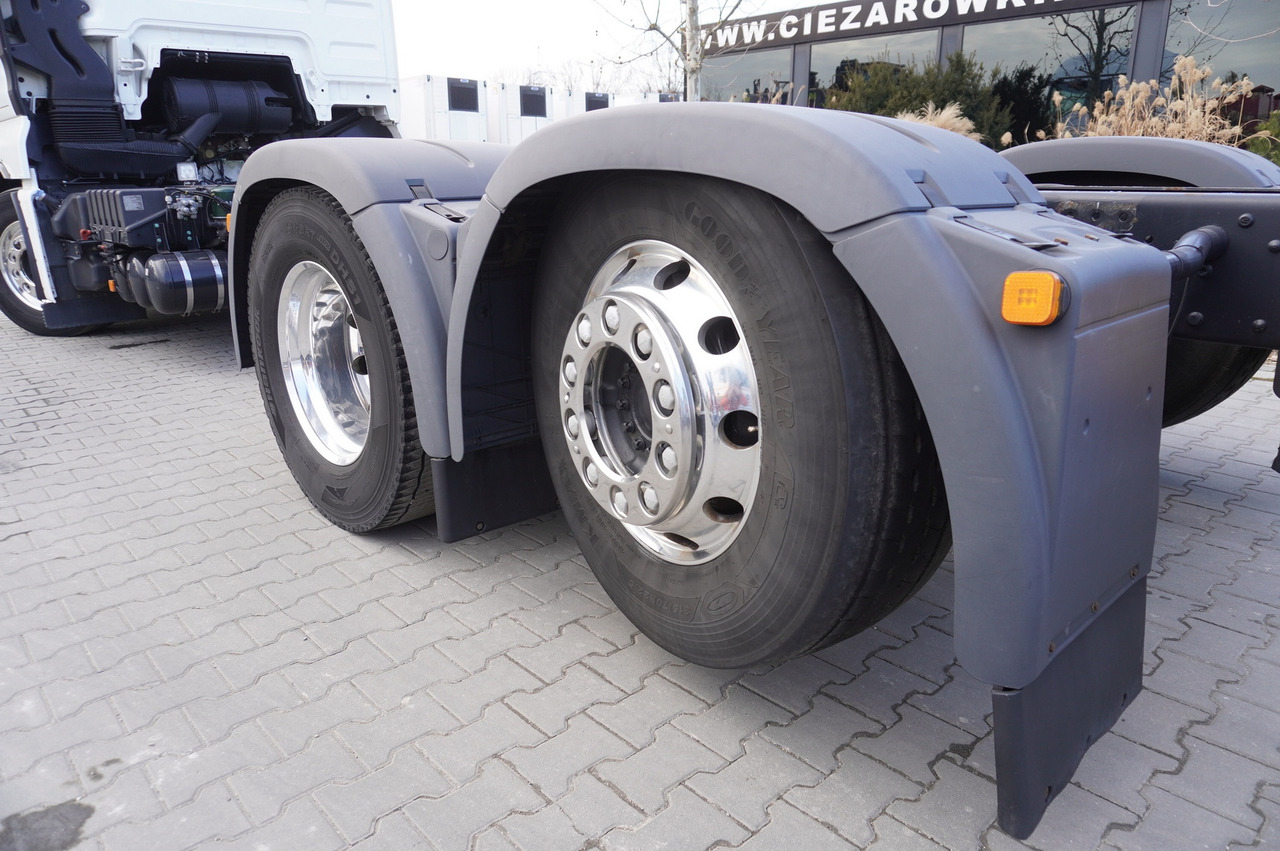 MAN TGX 26,500 / 500 HP / steering 3rd axle / 20 t cap. / Chassis 6.5 m - Şasi kamyon: fotoğraf 2 MAN TGX 26,500 / 500 HP / steering 3rd axle / 20 t cap. / Chassis 6.5 m - Şasi kamyon: fotoğraf 2