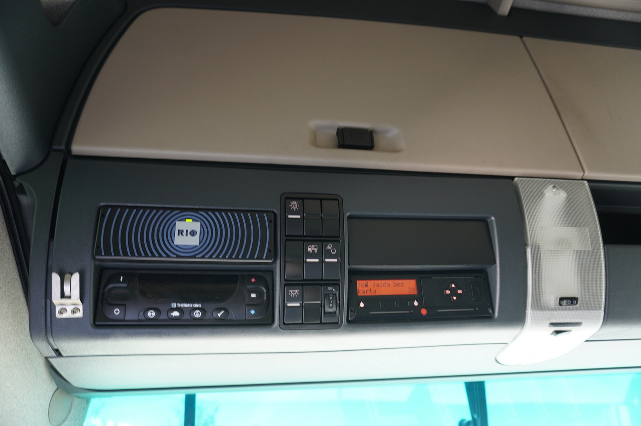 Refrijeratör kamyon MAN TGX 26.500 E6 XXL / Schmitz 19 pallets / Thermoking / steering axle: fotoğraf 33 Refrijeratör kamyon MAN TGX 26.500 E6 XXL / Schmitz 19 pallets / Thermoking / steering axle: fotoğraf 33