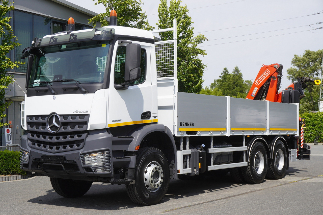 MERCEDES-BENZ AROCS 2636 Flatbed / HDS FASSI F175 7.7 T / 150,000 km - Mobil vinç: fotoğraf 3 MERCEDES-BENZ AROCS 2636 Flatbed / HDS FASSI F175 7.7 T / 150,000 km - Mobil vinç: fotoğraf 3