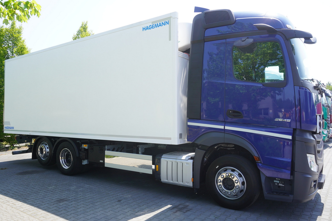 MERCEDES-BENZ Actros 2545 / 2021 / Hagemann refrigerator Multitemperature - Refrijeratör kamyon: fotoğraf 4 MERCEDES-BENZ Actros 2545 / 2021 / Hagemann refrigerator Multitemperature - Refrijeratör kamyon: fotoğraf 4