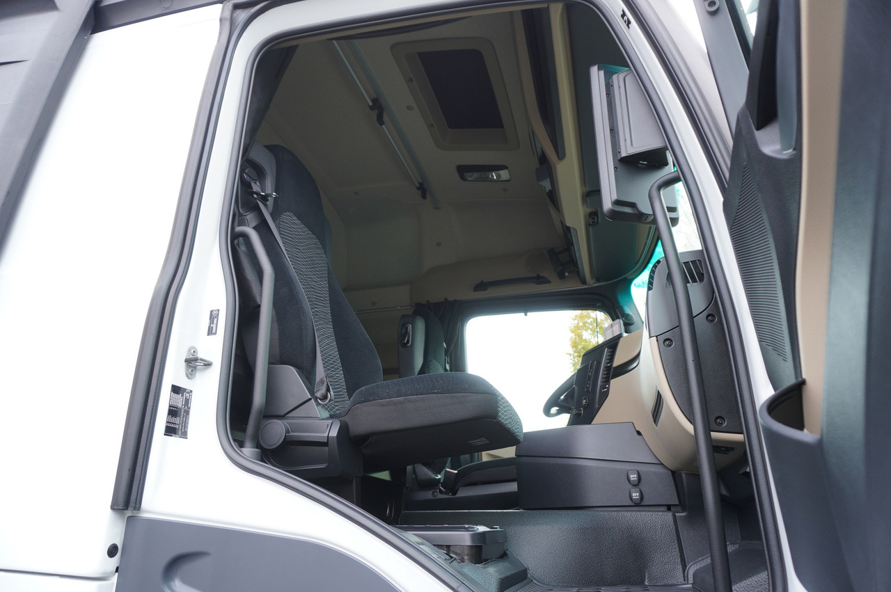 MERCEDES-BENZ Actros 2545 MP5 / Lecapitaine 18 EPAL refrigerator / Bitemperature / Carrier Supra 850 MT / ADR AT finansal kiralama MERCEDES-BENZ Actros 2545 MP5 / Lecapitaine 18 EPAL refrigerator / Bitemperature / Carrier Supra 850 MT / ADR AT: fotoğraf 29