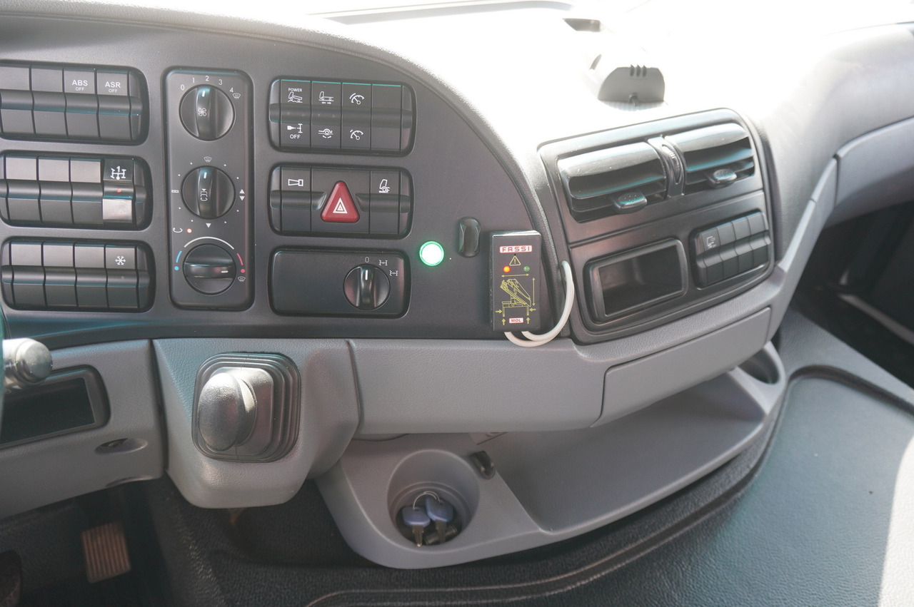 Sal/ Açık kasa kamyon, Vinçli kamyon MERCEDES-BENZ Actros 2641 6×4 E5 / Crane / Dumper / 110000 km!: fotoğraf 26