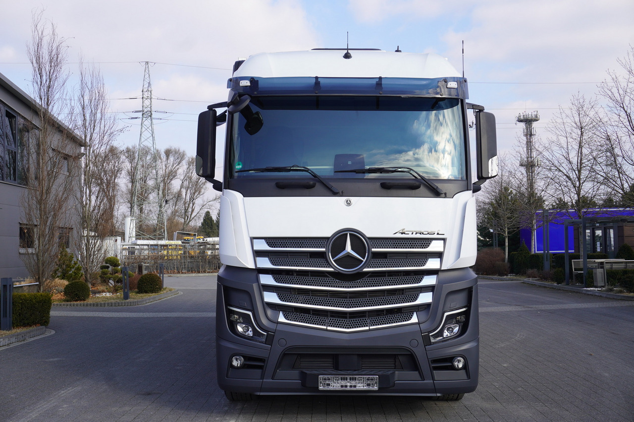 MERCEDES-BENZ Actros L 2545 / NEW Lamberet refrigerator / 2023 / 140 tho. km - Refrijeratör kamyon: fotoğraf 2 MERCEDES-BENZ Actros L 2545 / NEW Lamberet refrigerator / 2023 / 140 tho. km - Refrijeratör kamyon: fotoğraf 2