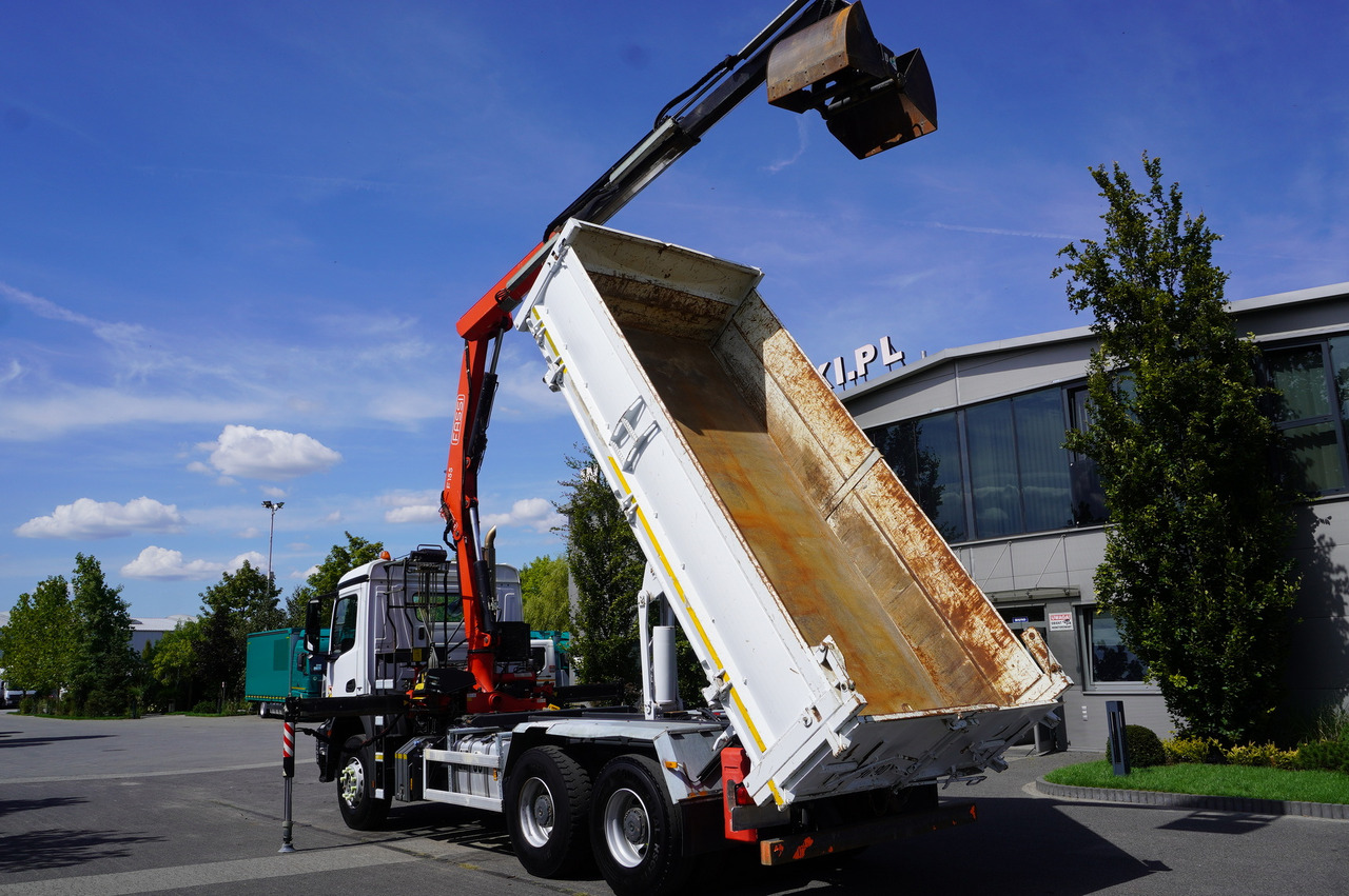 MERCEDES-BENZ Arocs 2636 / 6x4 / HDS Fassi / 3-Way Tipper / Bortmatic - Damperli kamyon, Vinçli kamyon: fotoğraf 5 MERCEDES-BENZ Arocs 2636 / 6x4 / HDS Fassi / 3-Way Tipper / Bortmatic - Damperli kamyon, Vinçli kamyon: fotoğraf 5