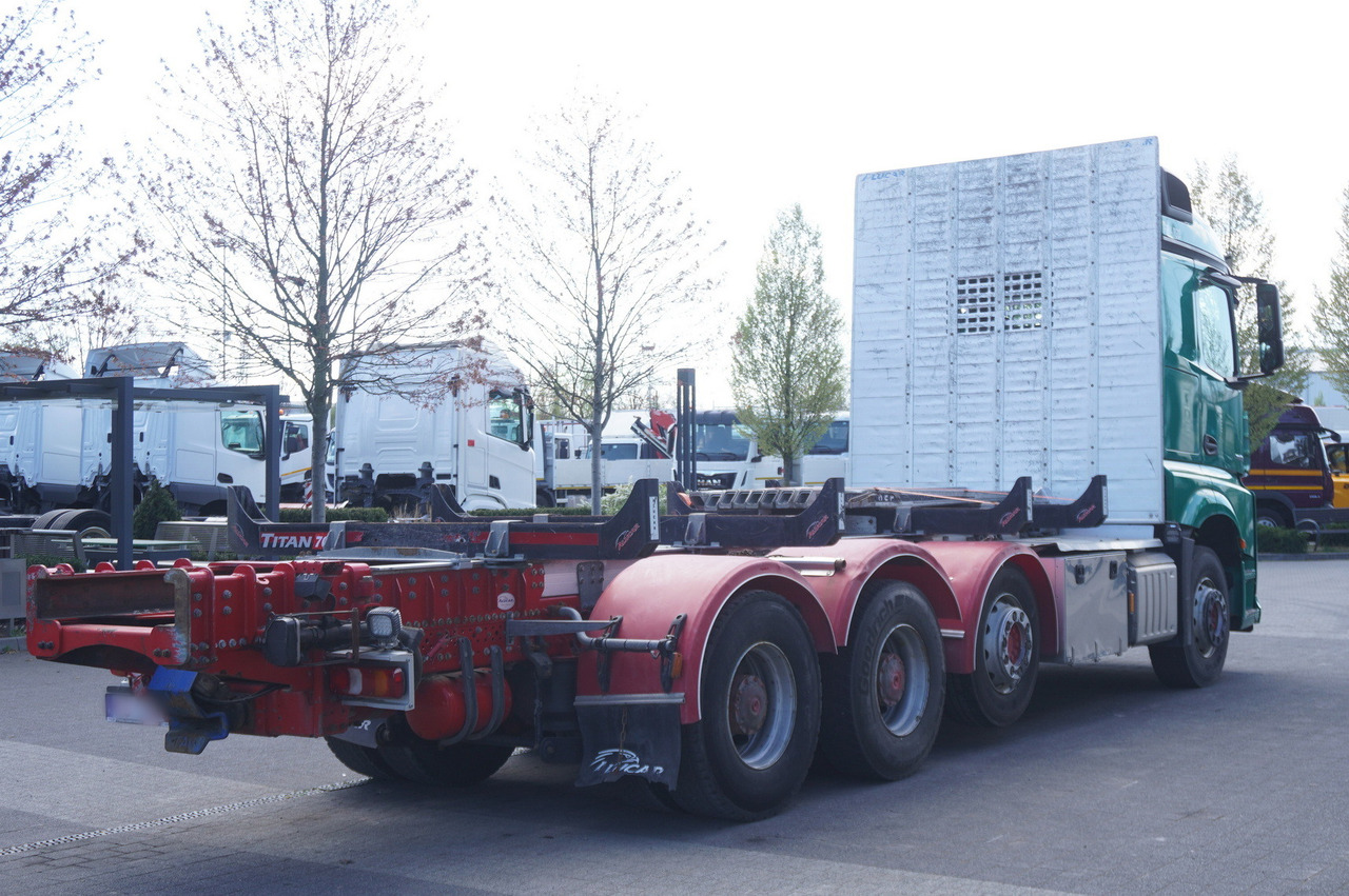 Mercedes-Benz Arocs 3563 8 × 4 / 630 HP / steered axle / Logging superstructure finansal kiralama Mercedes-Benz Arocs 3563 8 × 4 / 630 HP / steered axle / Logging superstructure: fotoğraf 7 Mercedes-Benz Arocs 3563 8 × 4 / 630 HP / steered axle / Logging superstructure finansal kiralama Mercedes-Benz Arocs 3563 8 × 4 / 630 HP / steered axle / Logging superstructure: fotoğraf 7