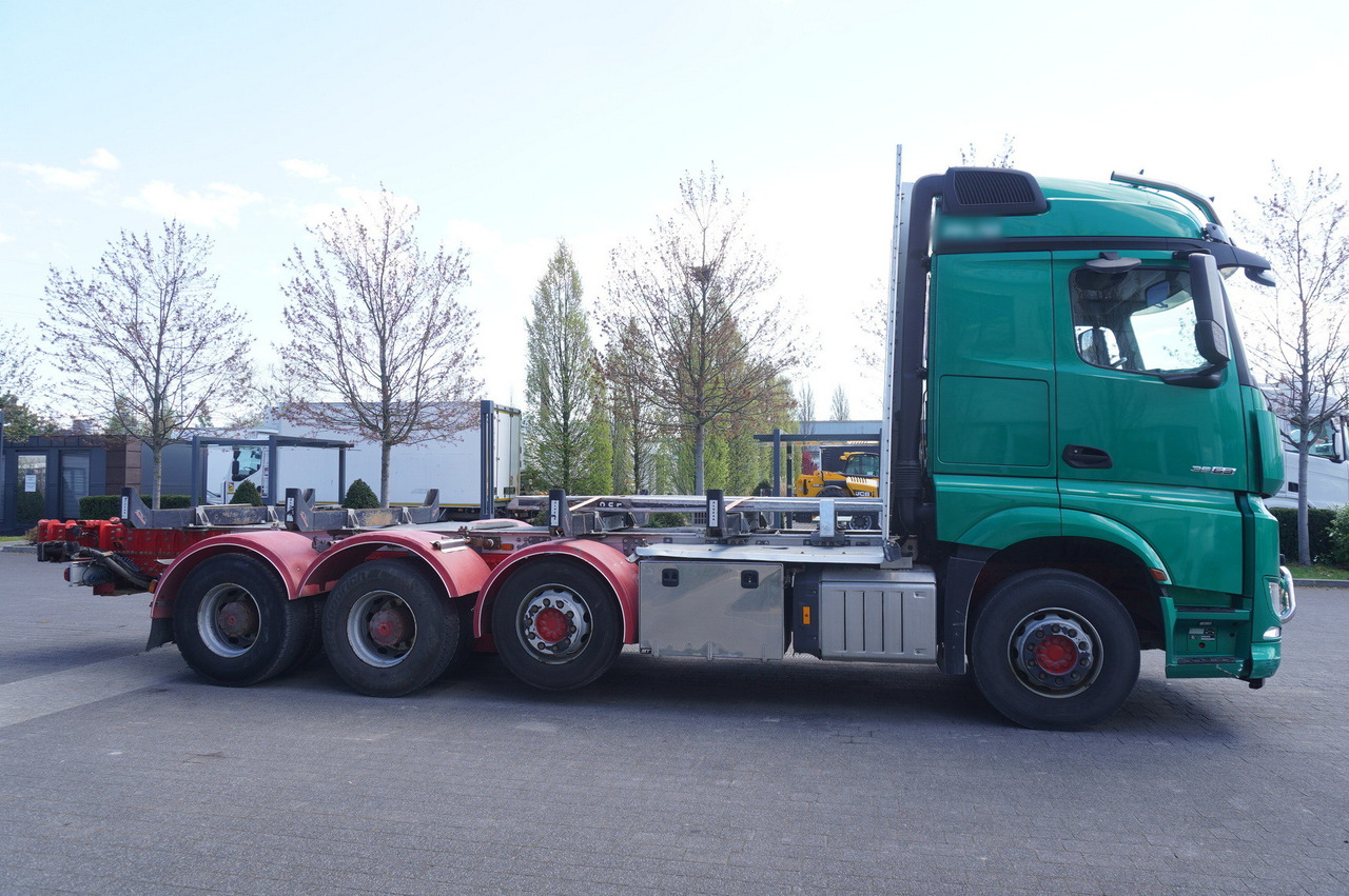 Mercedes-Benz Arocs 3563 8 × 4 / 630 HP / steered axle / Logging superstructure finansal kiralama Mercedes-Benz Arocs 3563 8 × 4 / 630 HP / steered axle / Logging superstructure: fotoğraf 8 Mercedes-Benz Arocs 3563 8 × 4 / 630 HP / steered axle / Logging superstructure finansal kiralama Mercedes-Benz Arocs 3563 8 × 4 / 630 HP / steered axle / Logging superstructure: fotoğraf 8