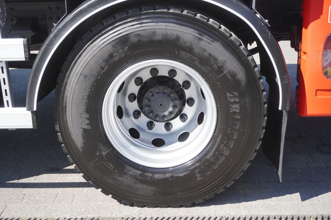 Sal/ Açık kasa kamyon, Vinçli kamyon RENAULT C280 DTI 8 / FASSI crane 5.6 T / range 8 m / Flatbed 15 EPAL: fotoğraf 10 Sal/ Açık kasa kamyon, Vinçli kamyon RENAULT C280 DTI 8 / FASSI crane 5.6 T / range 8 m / Flatbed 15 EPAL: fotoğraf 10