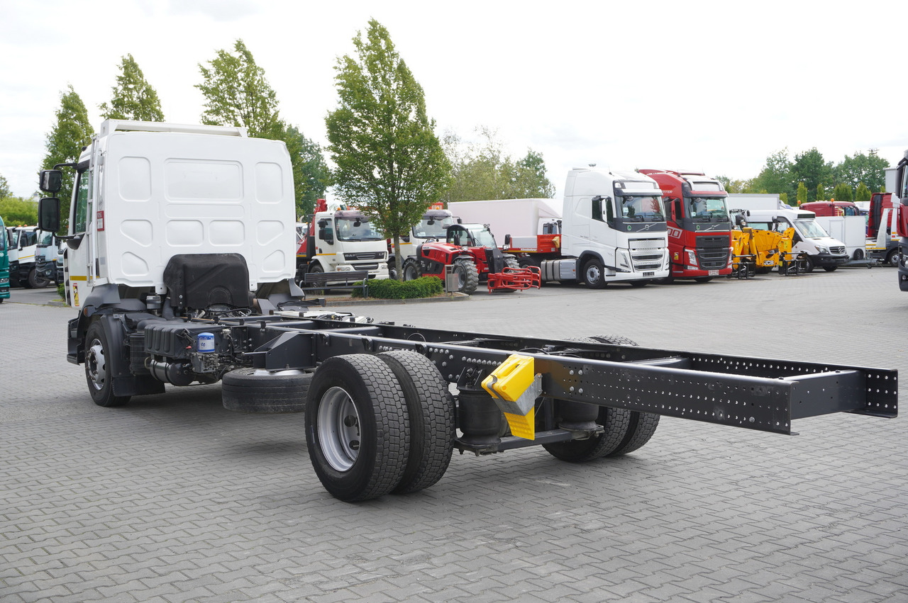 RENAULT D16 / Chassis 7.1 m / Differential lock - Şasi kamyon: fotoğraf 5 RENAULT D16 / Chassis 7.1 m / Differential lock - Şasi kamyon: fotoğraf 5