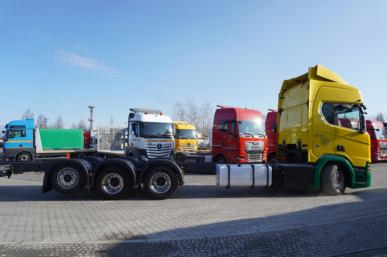 SCANIA R650 V8 8x4/4 E6 / 2020 / Frame 9.7 m! - Vinçli kamyon: fotoğraf 4 SCANIA R650 V8 8x4/4 E6 / 2020 / Frame 9.7 m! - Vinçli kamyon: fotoğraf 4